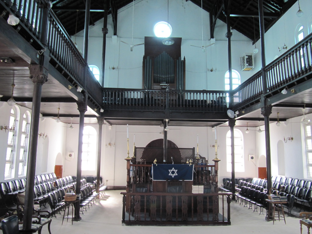 Kingston synagogue interior