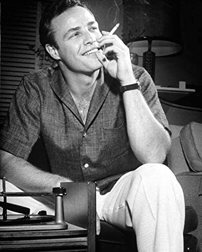 Marlon Brando smoking
